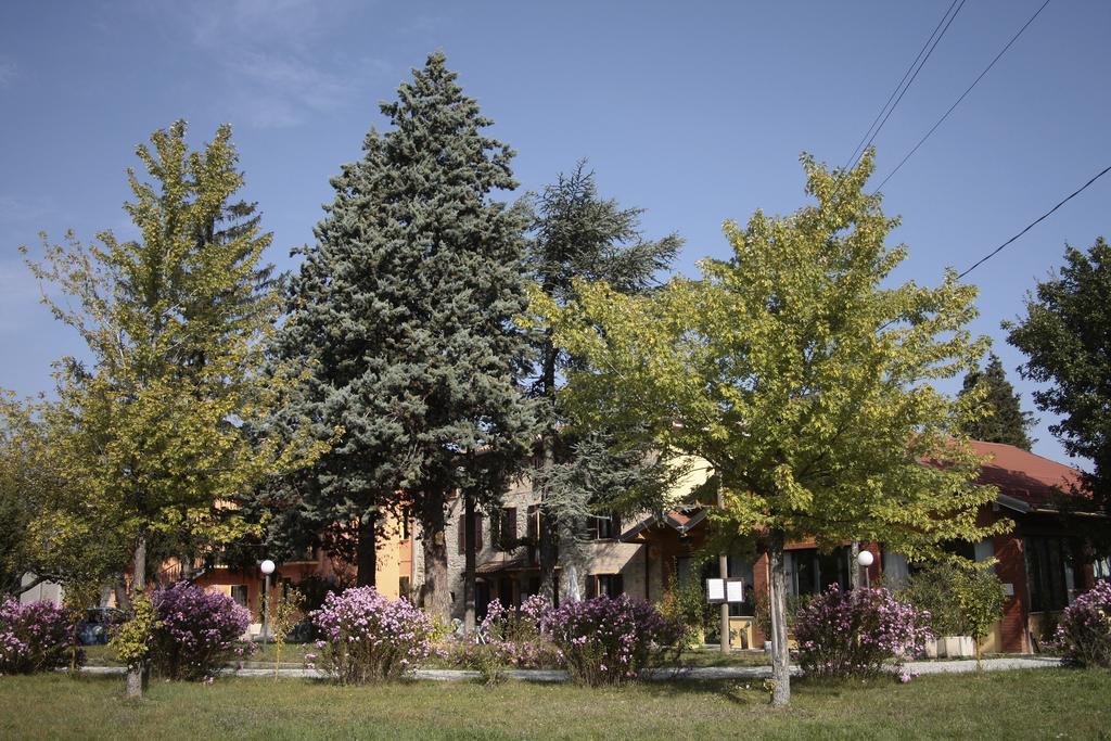 Locanda Lago Bleu 펠레그리노 파르멘세 외부 사진